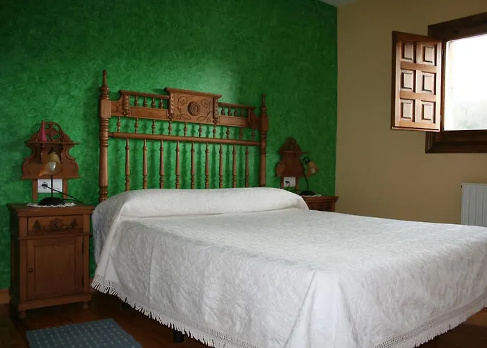 Hoyas I Y Ii 펜션 Tolbanos de Arriba